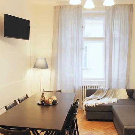Modern Michalska 6 * Prag